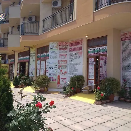 Apartman Amadeus-5 Napospart